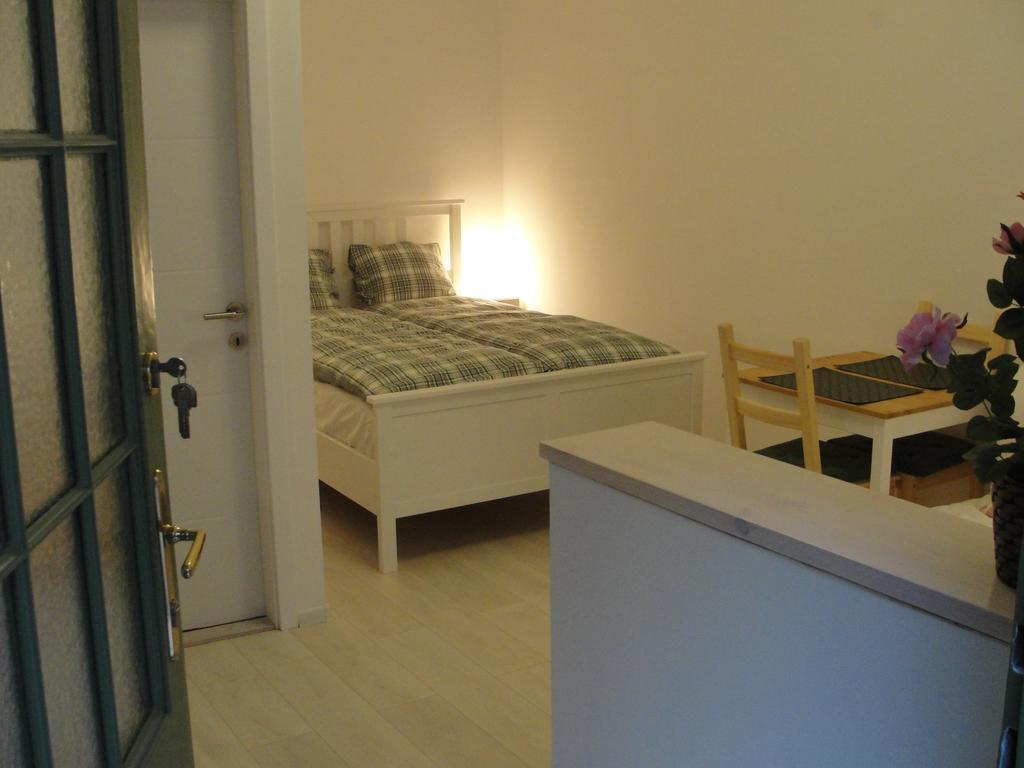 Studio Apartment - Green Door ซาเกร็บ ภายนอก รูปภาพ
